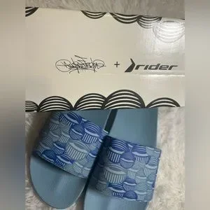 Rider Ahol Sniffs Glue slide sandals unisex rider | Shoes | Rider Ahol Sniffs Glue Slides Sandals | Poshmark main image 3